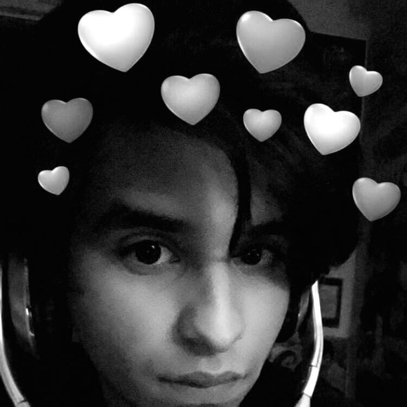 Meet your Posher, Ethan - Picture 1 of 1